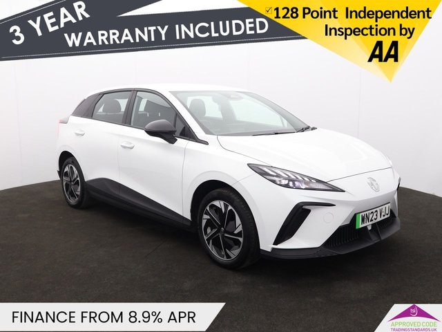 View our MG MG 4 64kWh SE Long Range Hatchback 5dr Electric Auto (203 ps)
