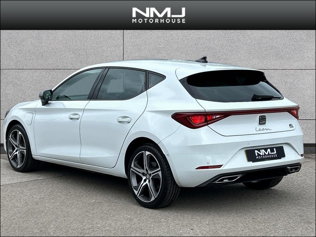 USED 2020 70 SEAT LEON 1.4 eHybrid 12.8kWh FR DSG Euro 6 (s/s) 5dr 9.9%APR PARK ASSIST CARPLAY