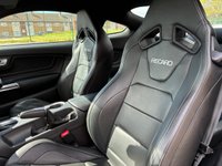 USED 2019 69 FORD MUSTANG 5.0 V8 GT Fastback 2dr Petrol SelShift Euro 6 (450 ps) SERVICE HISTORY* 6 STAMPS* CUSTOM PACK* RECARO SEATS IN EBONY LEATHER* EXCLUSIVE BODY COLOUR MAGNETIC* MY BLACK BODY STRIPES* REVERSING CAMERA* REAR PARKING SENSORS* DUAL CLIMATE CONTROL* keyless start & entry*