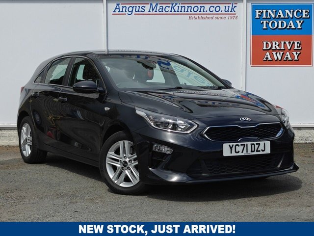 View our Kia Ceed 1.6 CRDi MHEV 2 NAV Hatchback 5dr Diesel Hybrid Manual Euro 6 (s/s) (134 bhp)