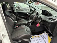 USED 2016 53 PEUGEOT 208 1.6 BlueHDi GT Line Hatchback 5dr Diesel Manual Euro 6 (100 ps) *** TOUCHSCREEN, SAT NAV, USB, BLUETOOTH, HALF LEATHER ***