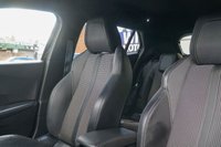 USED 2021 21 PEUGEOT E-2008 50kWh GT SUV 5dr Electric Auto (136 ps) 