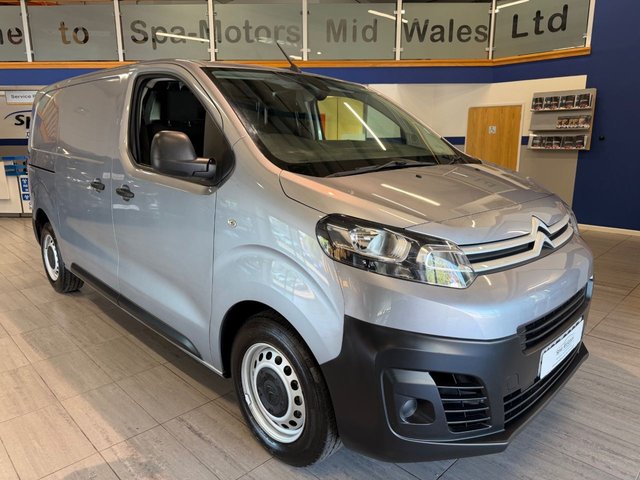 View our Citroen Dispatch 2.0 BlueHDi 1400 Enterprise Edition M Panel Van 6dr Diesel Manual FWD 2 Euro 6 (s/s) (145 ps)