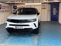 USED 2022 71 VAUXHALL MOKKA ELECTRIC 50kWh SRi Premium SUV 5dr Electric Auto (136 ps)+2 KEYS+1 FORMER KEEPER+PRIVACY+HALF LEATHER SEATS+PARK CONTROL+CAM+AIRCON+APPS+BLUETOOTH+MEDIA+NAV+18