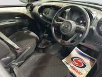 USED 2023 23 TOYOTA AYGO X 1.0 VVT-i Edge Hatchback 5dr Petrol x-shift Euro 6 (s/s) (72 ps) 