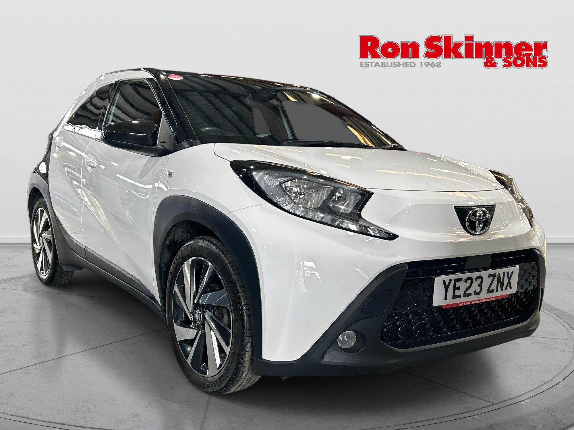 USED 2023 23 TOYOTA AYGO X 1.0 VVT-i Edge Hatchback 5dr Petrol x-shift Euro 6 (s/s) (72 ps) 