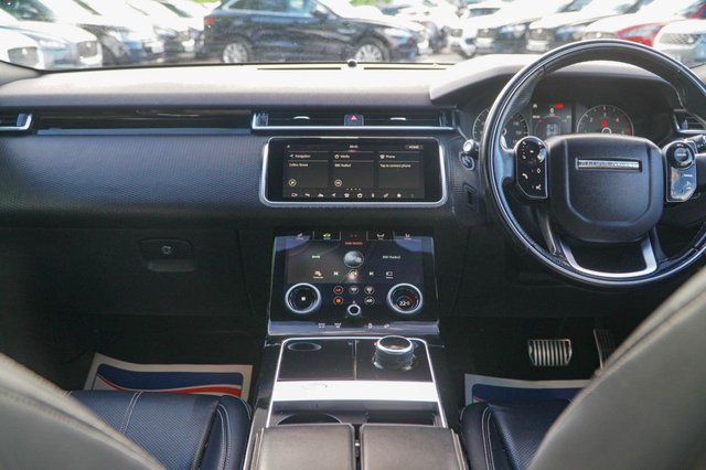 View our LAND ROVER RANGE ROVER VELAR