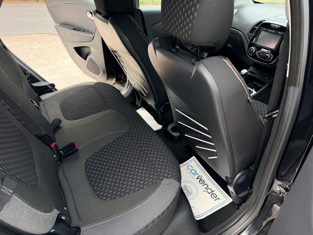 USED 2018 18 RENAULT CAPTUR 0.9 TCe ENERGY Dynamique Nav SUV 5dr Petrol Manual Euro 6 (s/s) (90 ps) 6 Services|SatNav|Sensors|Cruise|