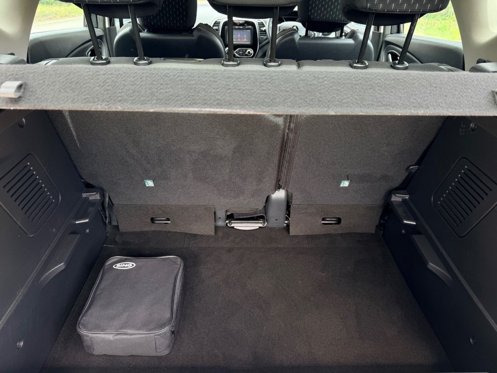 USED 2018 18 RENAULT CAPTUR 0.9 TCe ENERGY Dynamique Nav SUV 5dr Petrol Manual Euro 6 (s/s) (90 ps) 6 Services|SatNav|Sensors|Cruise|