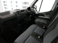 USED 2012 62 RENAULT MASTER 3500 RWD 2.3 DCI 125 BHP LHL X-LONG 7 SEATER CREWCAB  7 SEATS | AIR CON | SAT NAV | L4 X-LONG