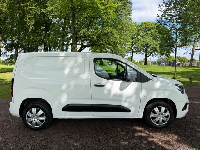 View our VAUXHALL COMBO