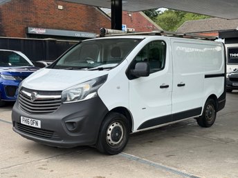 2016 VAUXHALL VIVARO