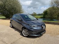 USED 2022 22 RENAULT ZOE R135 EV50 52kWh Iconic Hatchback 5dr Electric Auto (Rapid Charge) (134 bhp) VAT Qualifying