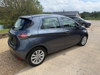 USED 2022 22 RENAULT ZOE R135 EV50 52kWh Iconic Hatchback 5dr Electric Auto (Rapid Charge) (134 bhp) VAT Qualifying