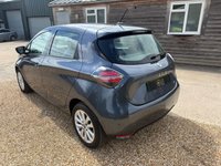 USED 2022 22 RENAULT ZOE R135 EV50 52kWh Iconic Hatchback 5dr Electric Auto (Rapid Charge) (134 bhp) VAT Qualifying
