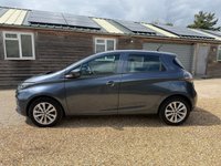 USED 2022 22 RENAULT ZOE R135 EV50 52kWh Iconic Hatchback 5dr Electric Auto (Rapid Charge) (134 bhp) VAT Qualifying