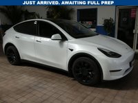 USED 2022 72 TESLA MODEL Y (Dual Motor) Long Range SUV 5dr Electric Auto 4WDE (384 bhp) SAT NAV LEATHER HEATED SEATS PARKING CAMERA CRUISE CONTROL GENUINE LOW MILEAGE 1 OWNER WARRANTY