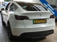 USED 2022 72 TESLA MODEL Y (Dual Motor) Long Range SUV 5dr Electric Auto 4WDE (384 bhp) SAT NAV LEATHER HEATED SEATS PARKING CAMERA CRUISE CONTROL GENUINE LOW MILEAGE 1 OWNER WARRANTY