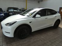 USED 2022 72 TESLA MODEL Y (Dual Motor) Long Range SUV 5dr Electric Auto 4WDE (384 bhp) SAT NAV LEATHER HEATED SEATS PARKING CAMERA CRUISE CONTROL GENUINE LOW MILEAGE 1 OWNER WARRANTY