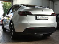 USED 2022 72 TESLA MODEL Y (Dual Motor) Long Range SUV 5dr Electric Auto 4WDE (384 bhp) SAT NAV LEATHER HEATED SEATS PARKING CAMERA CRUISE CONTROL GENUINE LOW MILEAGE 1 OWNER WARRANTY
