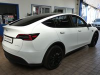 USED 2022 72 TESLA MODEL Y (Dual Motor) Long Range SUV 5dr Electric Auto 4WDE (384 bhp) SAT NAV LEATHER HEATED SEATS PARKING CAMERA CRUISE CONTROL GENUINE LOW MILEAGE 1 OWNER WARRANTY