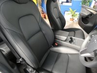 USED 2022 72 TESLA MODEL Y (Dual Motor) Long Range SUV 5dr Electric Auto 4WDE (384 bhp) SAT NAV LEATHER HEATED SEATS PARKING CAMERA CRUISE CONTROL GENUINE LOW MILEAGE 1 OWNER WARRANTY