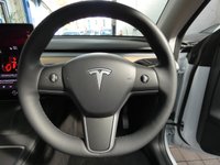 USED 2022 72 TESLA MODEL Y (Dual Motor) Long Range SUV 5dr Electric Auto 4WDE (384 bhp) SAT NAV LEATHER HEATED SEATS PARKING CAMERA CRUISE CONTROL GENUINE LOW MILEAGE 1 OWNER WARRANTY