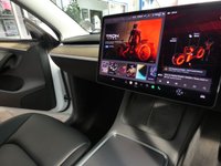 USED 2022 72 TESLA MODEL Y (Dual Motor) Long Range SUV 5dr Electric Auto 4WDE (384 bhp) SAT NAV LEATHER HEATED SEATS PARKING CAMERA CRUISE CONTROL GENUINE LOW MILEAGE 1 OWNER WARRANTY