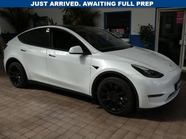View our Tesla Model Y (Dual Motor) Long Range SUV 5dr Electric Auto 4WDE (384 bhp)