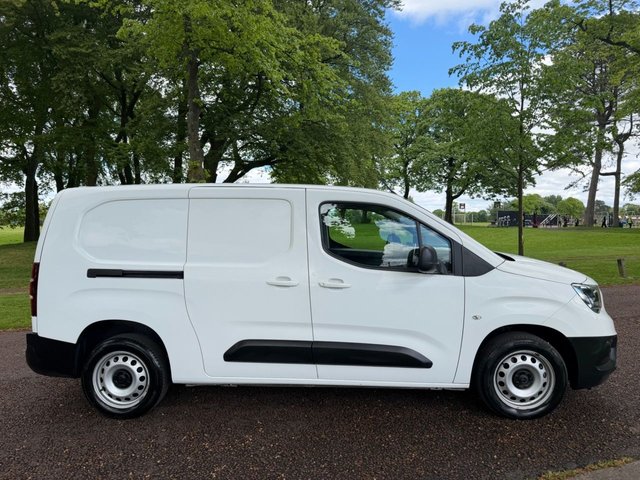 View our VAUXHALL COMBO