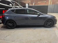 USED 2020 69 SEAT LEON 1.5 TSI EVO FR Black Edition Hatchback 5dr Petrol DSG Euro 6 (s/s) (150 ps) 