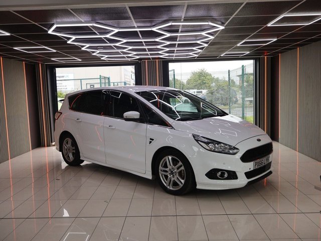 View our FORD S-MAX
