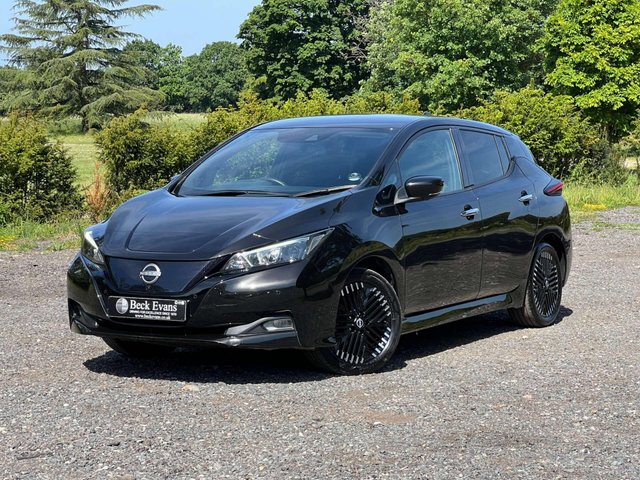 View our NISSAN LEAF