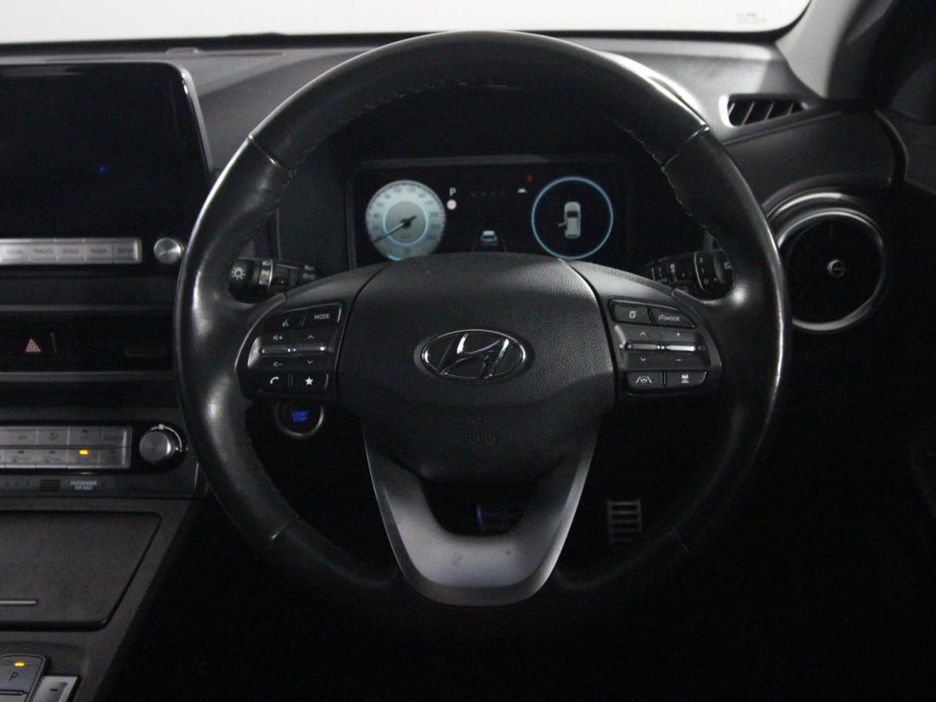 USED 2021 21 HYUNDAI KONA 64kWh Premium SUV 5dr Electric Auto (10.5kW Charger) (204 ps) 