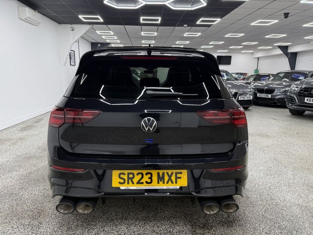 View our VOLKSWAGEN GOLF