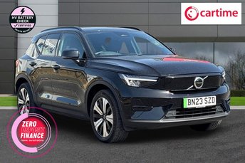 2023 VOLVO XC40