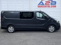 USED 2022 22 RENAULT TRAFIC 2.0 dCi ENERGY 30 Sport Panel Van 5dr Diesel Manual LONG WHEEL BASE Standard Roof Euro 6 in BLACK (s/s) FULLY CARPETED & READY TO CAMPER ++ SAT NAV + APPLE CAR PLAY ++