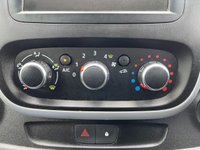 USED 2022 22 RENAULT TRAFIC 2.0 dCi ENERGY 30 Sport Panel Van 5dr Diesel Manual LONG WHEEL BASE Standard Roof Euro 6 in BLACK (s/s) FULLY CARPETED & READY TO CAMPER ++ SAT NAV + APPLE CAR PLAY ++
