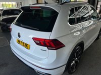 USED 2022 71 VOLKSWAGEN TIGUAN 2.0 TSI R-Line SUV 5dr Petrol DSG 4Motion Euro 6 (s/s) (190 ps) 4WD + CARPLAY/ANDROID AUTO