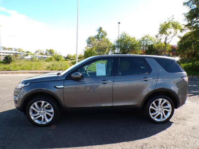 View our LAND ROVER DISCOVERY SPORT