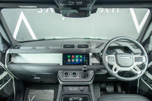 View our LAND ROVER DEFENDER