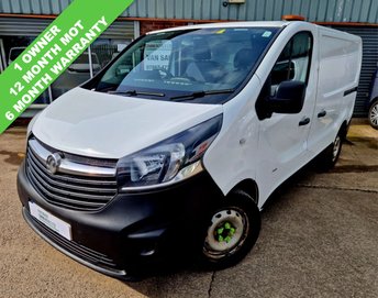 2018 VAUXHALL VIVARO