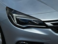 USED 2016 16 VAUXHALL ASTRA 1.4i Turbo SRi Nav Hatchback 5dr Petrol Auto Euro 6 (s/s) (150 ps) Full VAUXHALL Service History  |  1 Owner From Brand New  |  Set of 2 Keys