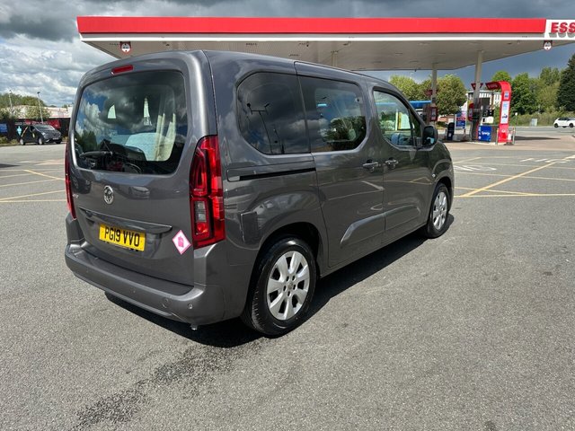 View our VAUXHALL COMBO LIFE