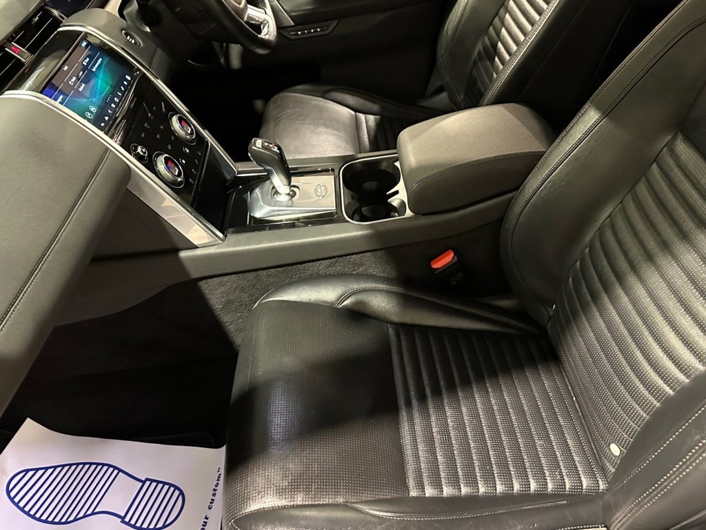 USED 2019 69 LAND ROVER DISCOVERY SPORT 2.0 D180 MHEV SE SUV 5dr Diesel Auto 4WD Euro 6 (s/s) (180 ps) 