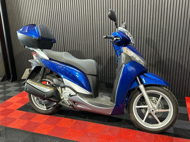 View our HONDA SH300i