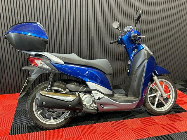 View our HONDA SH300i