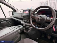 USED 2023 73 RENAULT TRAFIC 2.0 dCi Blue SL28 Business+ Panel Van 5dr Diesel Manual L1 H1 Euro 6 (s/s) (130 ps) ONE OWNER LOW MILAGE ULEZ VAN