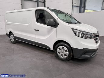 2023 RENAULT TRAFIC