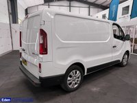 USED 2023 23 RENAULT TRAFIC 2.0 dCi Blue SL30 Extra L1 H1 Euro 6 (s/s) (130 ps) APPLE CAR PLAY + AIR CON